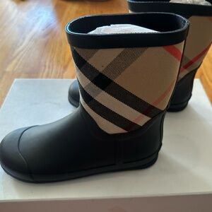 Brand New Kids Burberry Rainboots